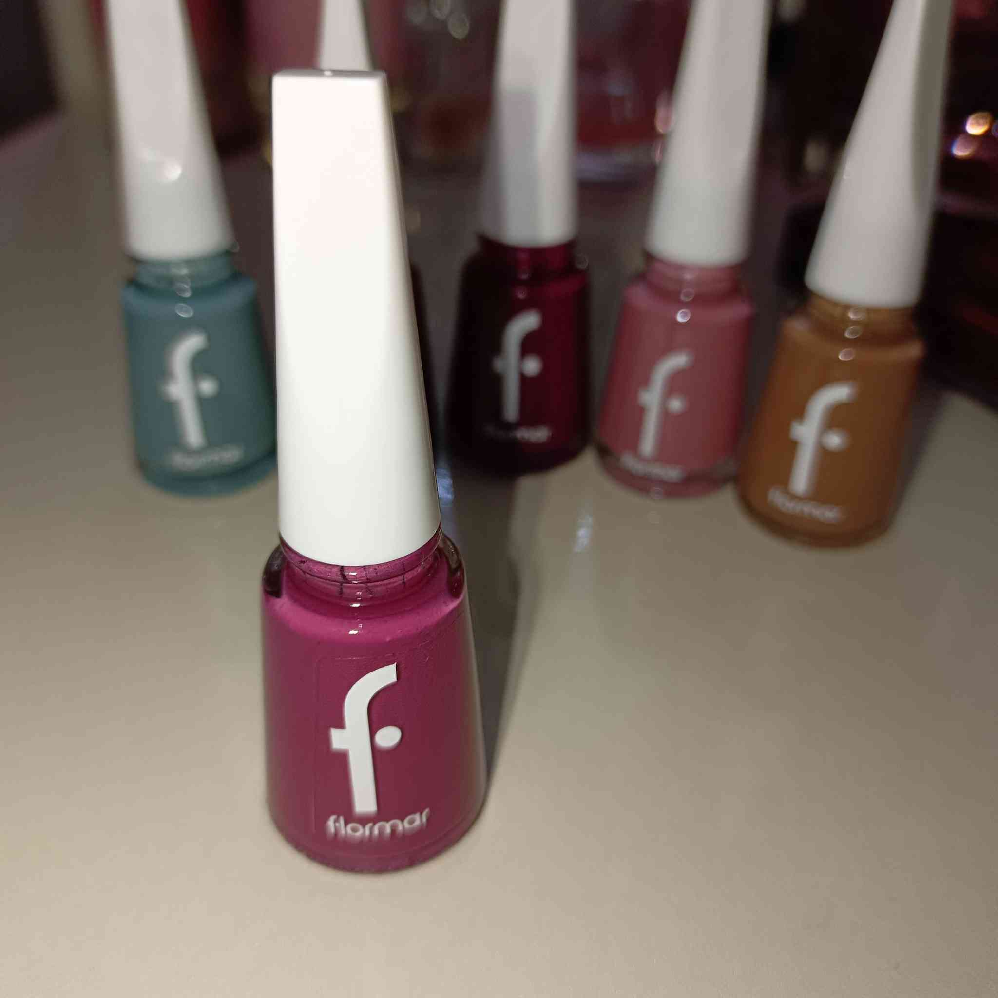 صبغ اضافر فلورمر يخبل ومتوفر بكل الالوان
سعر القطعة الفين و٣ قطع بخمسة الاف


**إذا كنت صاحب هذا الإعلان وتريد حذفه لأي سبب، رجاءا أرسل رسالة إلى الدعم الفني**