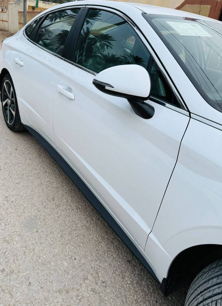 اعاده النشر
سوناتا خليجي ٢٣ مكفوله ماشيه ٤٨ الف مواصفات الخليجي بصمه شاشه حساسات اماميه جانبيه سياره مال بيت وجديده عل ايدي سياره احلى من الصور 
عنواني كربلاء 
***********
