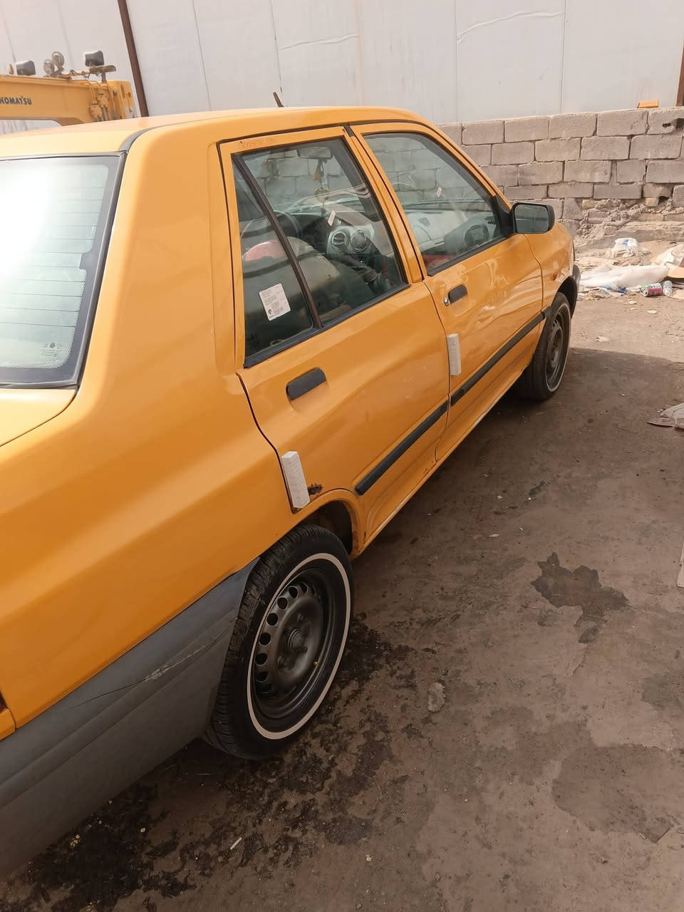 سلام عليكم سايبه 16 نضيفه محرك كير نضاف حداديه كهربائيات كله جاهز طخم  تايرات ابو الخطه رغم ذي قار مصفره هيه وغرمات لايت زنون  سنويه 28 السعر 27 وبيه مجال مكاني ناصرية مركز ***********
