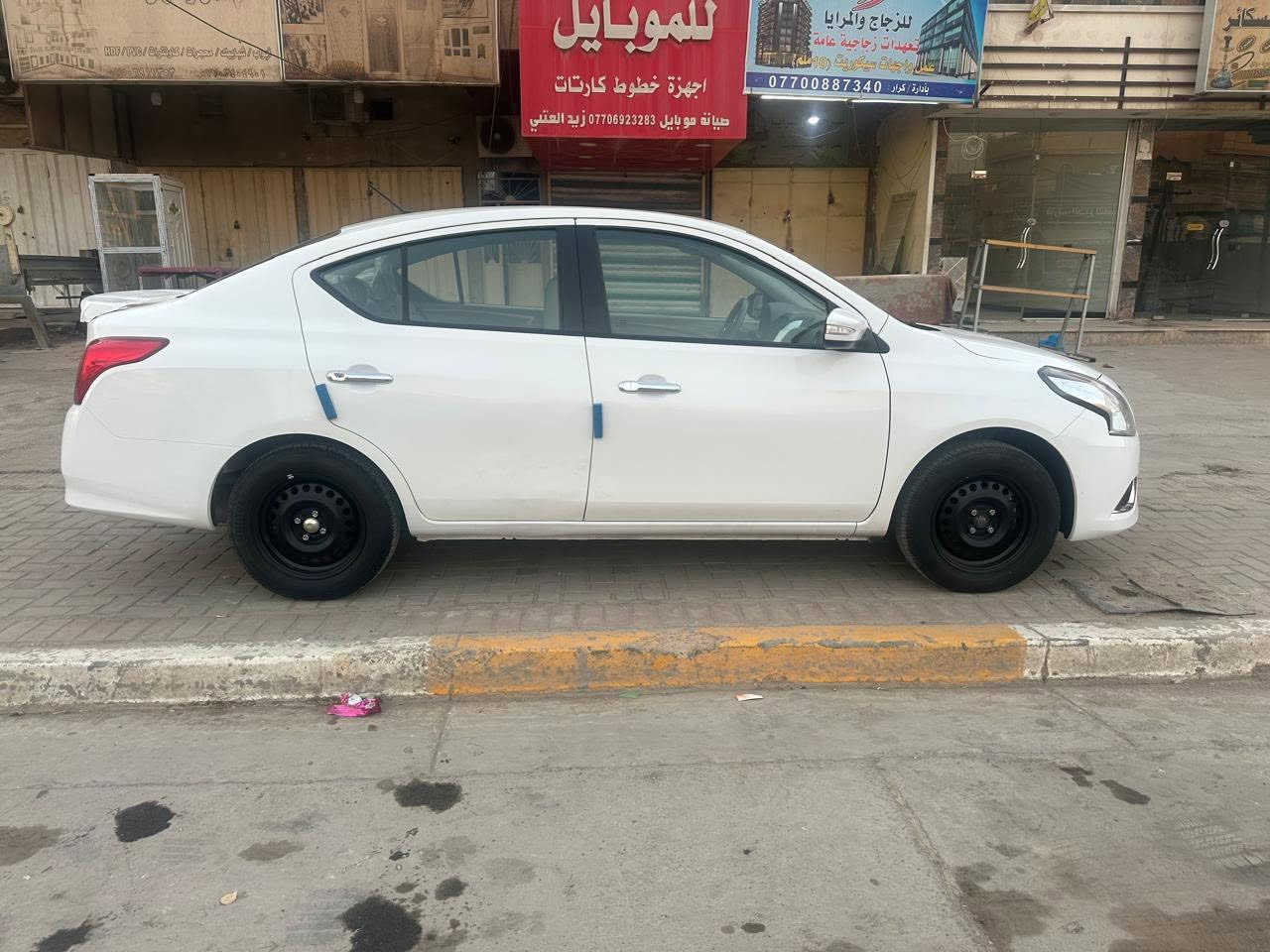 نيسان سني مصري موديل 2025 

سياره فول موصفات كفاله عامه 

تبريد قطعتين مانع نزلاغ حساسات خلفيه بلاد 

شاشه جبير كامره جام اوتو 4 سياره اخت الزيرو ماشيه 28  

رقم اربيل تريد تحويل تريد وكاله

سعر ١١٨ وبيها حك الجيه مكان السياره بغداد الدوره 

***********
