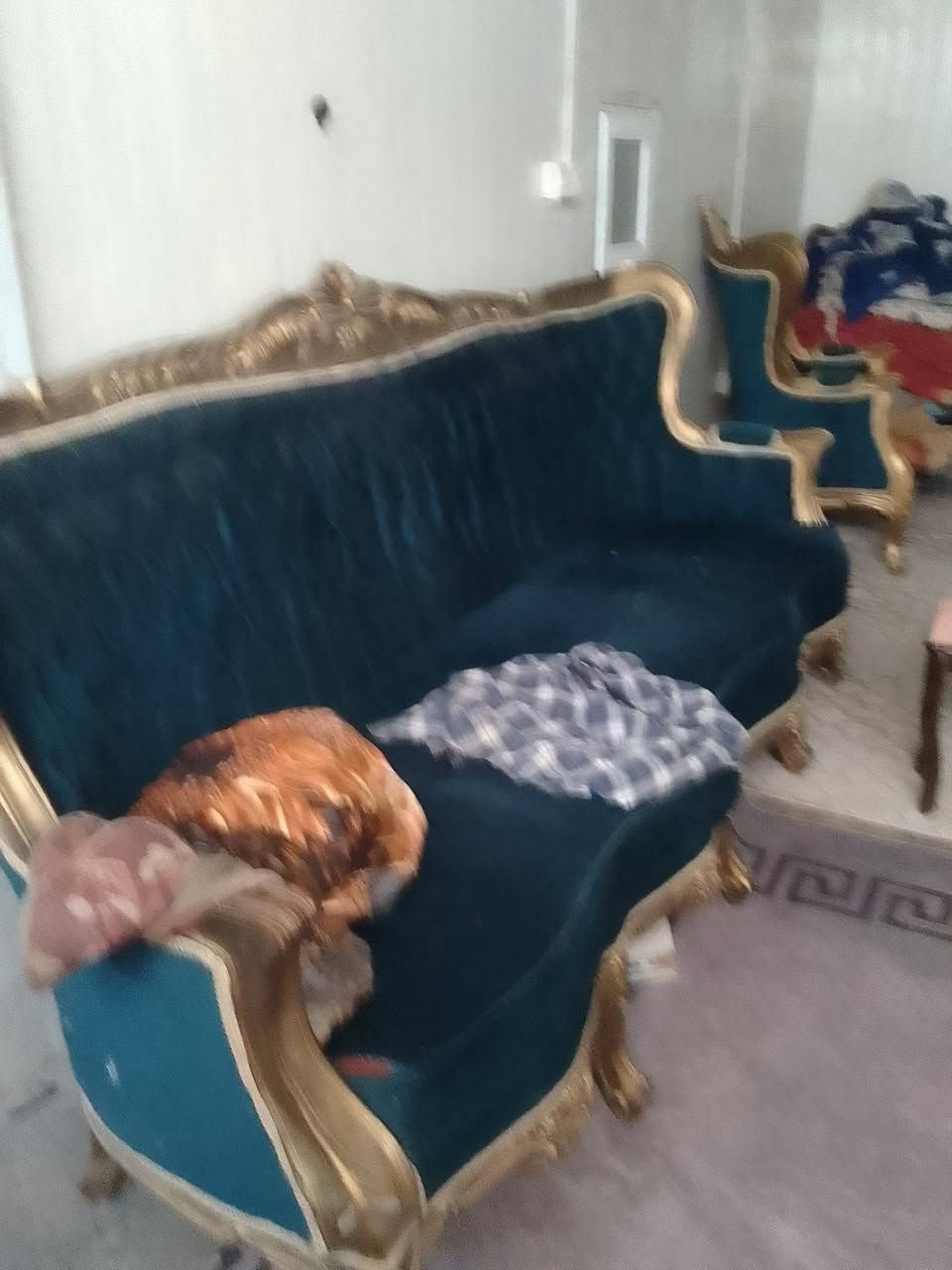 غراض بيت للبيع بسعر مناسب مستعملات شغاله. مبرده ايرانيه عدد اثنين غساله ال جي طخم قنفات طباخ مصري كاونتر مع سنك برادماء ثلاجه حجم ضغير ونواعم قرب اسواق اسطنبول ***********
