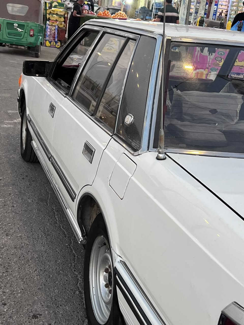 سوبر موديل ٨٥
سياره كفاله عامه سونار مرفق 
بلاديه محرك وكير وضع الشركه 
رقم بغداد انكليزي مداور ثاني يوم 
سياره مناقصهه برغي ترايك محافظات 
مكاني العماره 
*********** اتصال و واتساب
