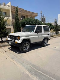 لاندكروزر • ١٩٨٧ • السليمانية