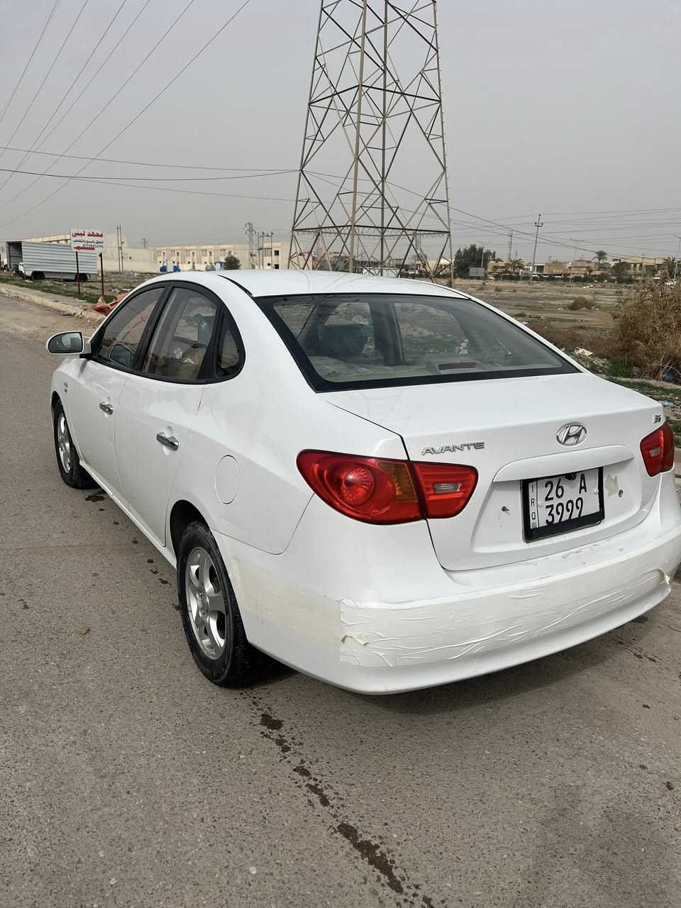 سلام عليكم أفانتي ٢٠٠٩ كلين بدون ضرر محرك ١٦ دكشن عالي هزه وسنويه جاهزه والسعر ١٠٨ وباسمي والاتصال ***********مكان سياره تكريت
