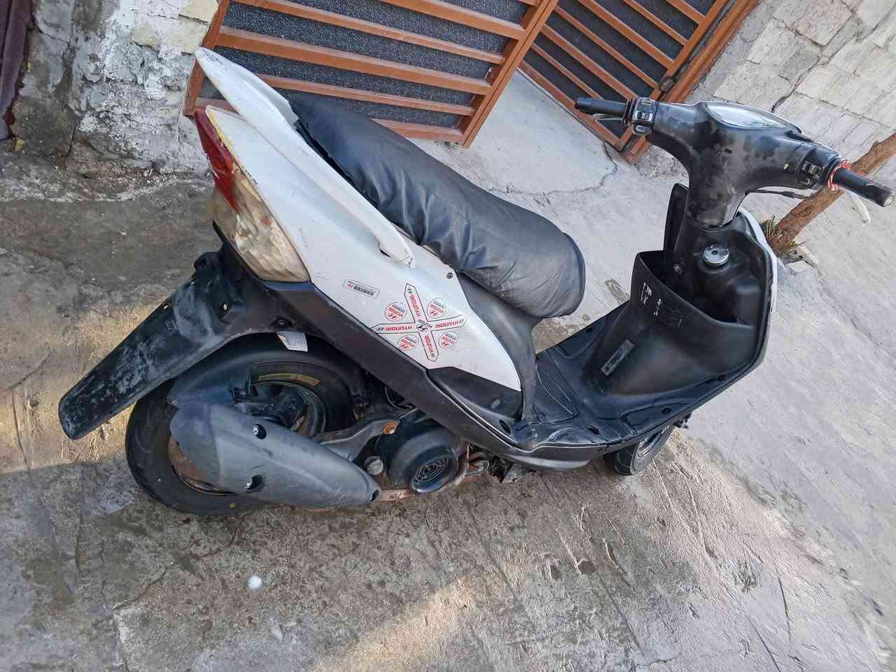 السلام عليكم دراجة ماكس عدله لبيع دراجة خير من الله مكينة مامفتحوحه كلشي شغال سلف هندر المكان بغداد الدورة متواجد عل نت ***********7/سعره 500بي مجال
