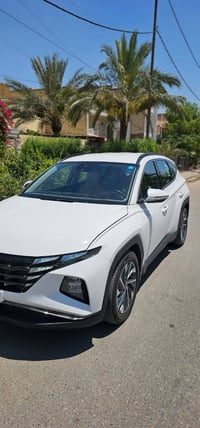 توسان موديل 2023 المواصفات معروفة والسونار يمك والسعر 150 والمكان بغدا...