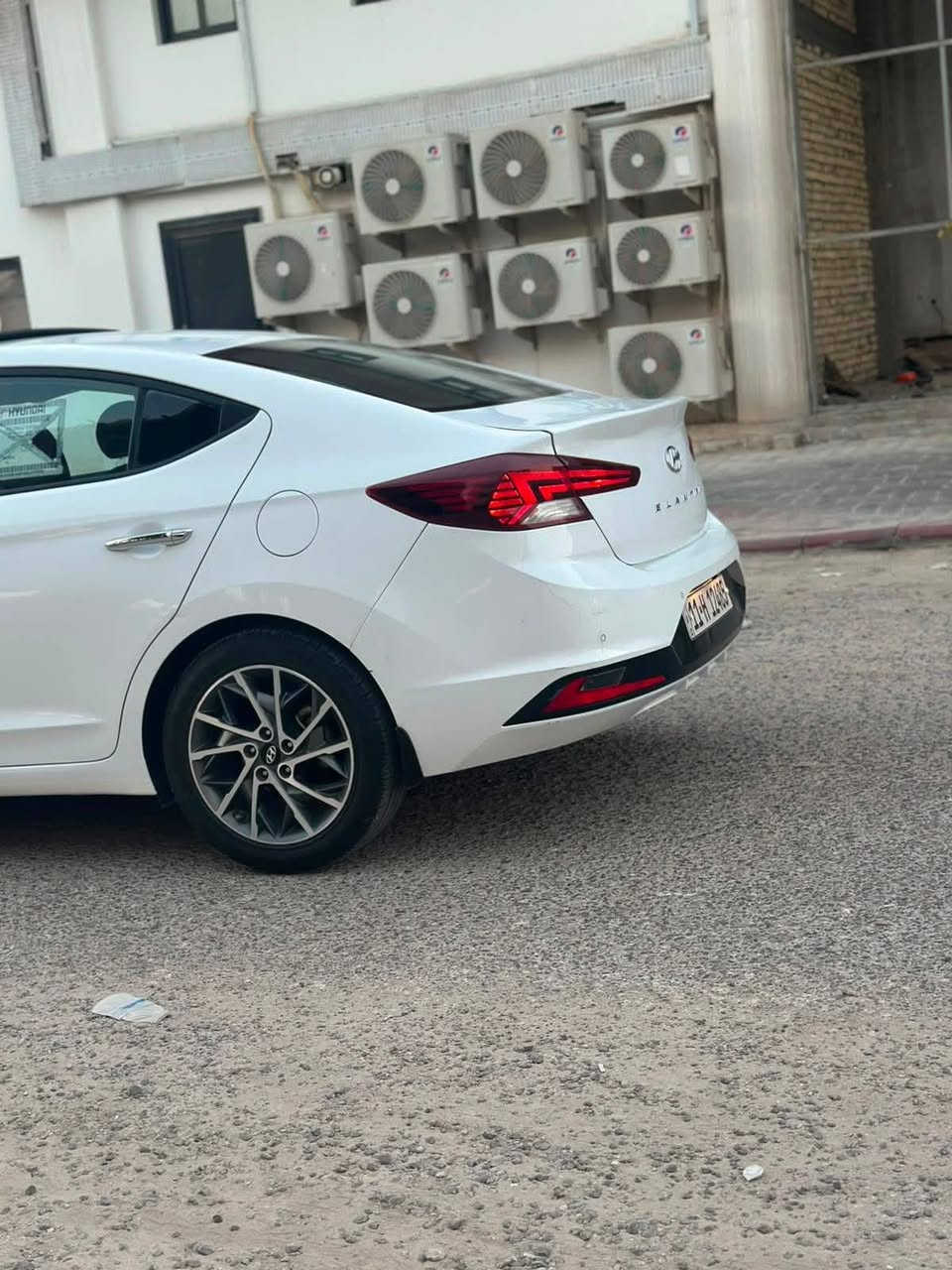 النترا ١٩ خليجي فول فتحه بصمه كير مكينه تبريد حداديه شرط جاهزه للخير فقط قبق جنطه صبغ بدون لا معون ولا فتح ولا ضربه مكانه سماوه ***********
