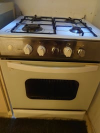 اثنين • نضيفات • شغالات