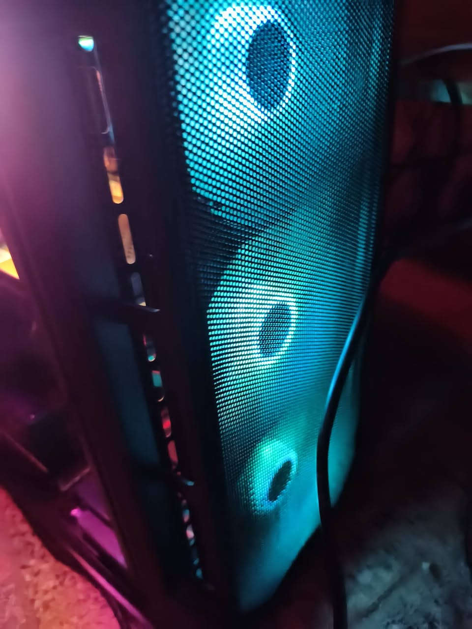 🎮 للبيع PC Gaming

✅ Xeon E5-2667 v4 (8C/16T)
✅ RX 580 8GB + GT 1030 2GB
✅ RAM 16GB DDR4
✅ SSD 256GB + HDD 500GB
✅ X99 Gaming
✅ تبريد مائي RGB
✅ باور 550W 80+ Bronze
✅ كيس RGB زجاجي

💰 السعر: 450,000 دينار
📌 قابل للتفاوض

📍 بغداد - مدينة الصدر
🚚 التوصيل متوفر

📞 ***********
