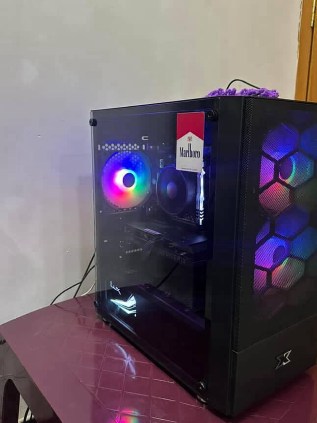 ntel CPU Core i5-12400F
MB ASUS PRIMe H610M-K D4 

VGA PC CARD RTX ZO TAC 3060 Twin12GB

Fury Beast RGB Kit.16GB (8x2) 3200 -
PC SSD LEXAR 1T sata3 2.5 

PSU POWER SUPPLY AeroCool650w RGB Bronze

fan PC Deep CooL 

Case Xigamtek Oreo - 3 Fan RGB Mid
Keybord GAMING REDRAGON K617 Gray White 60%

Mouse: Logtiche G502
الشاشة : MSI G244F E2 24 FHD (1920 x 1080)
180Hz 1Ms IPS

للاستفسار : *********** واتساب
***********
السعر: 1300
