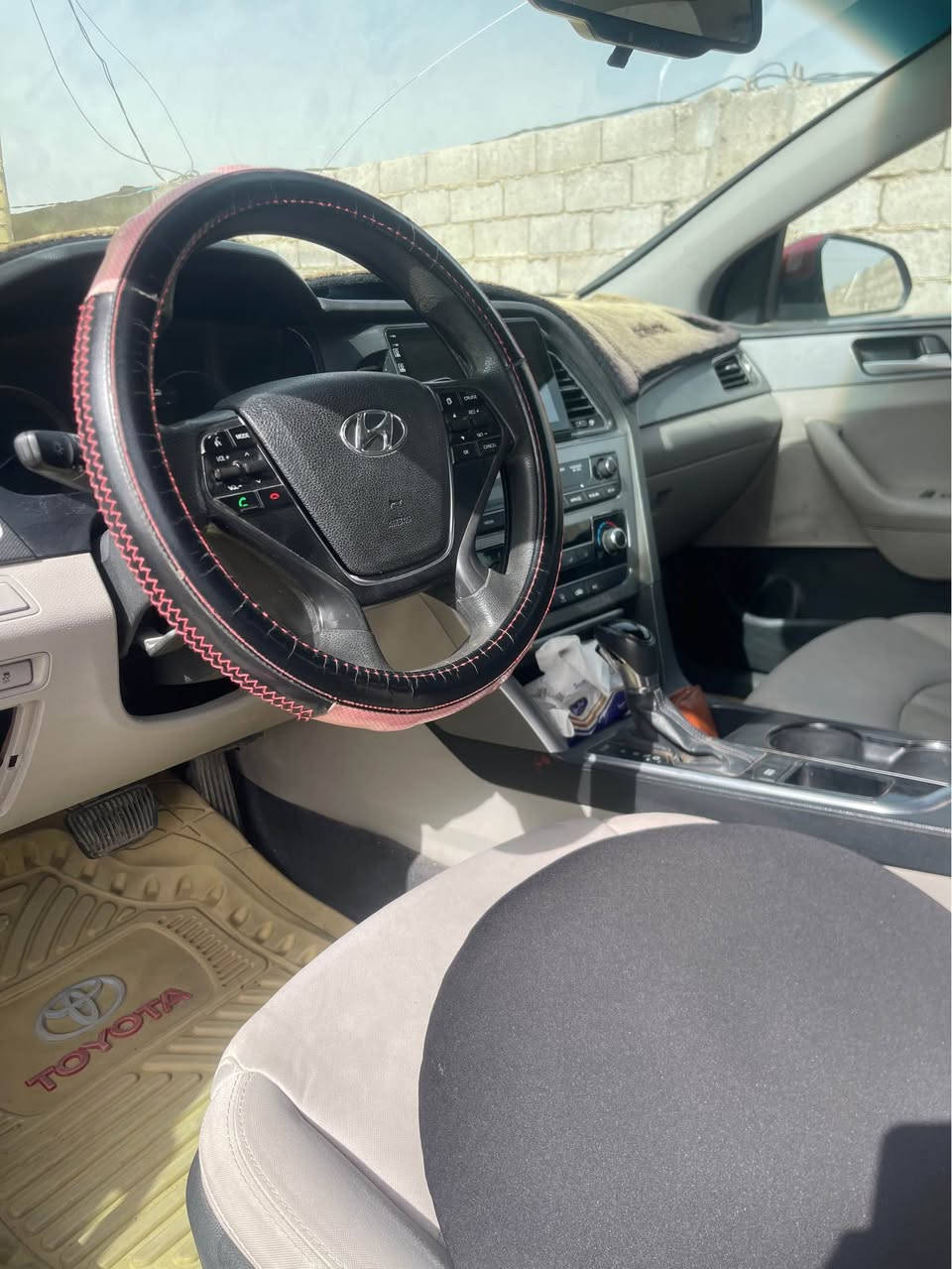 سلام عليكم 

سوناتا ٢٠١٦ 

سياره بل جيس 
ضرر خلفي جاملغين وجنطه بدون دواخل 

بابل قضاء المحاويل 

*********** حلة, بابل
