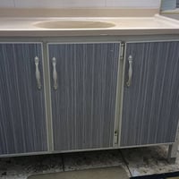 كاونتر للبيع قياسه 2 متر  والسنك مرمر قياسه 120 السعر 225 الف  المكان ...