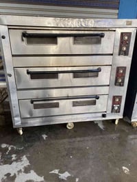 فرن • بغداد • للبيع