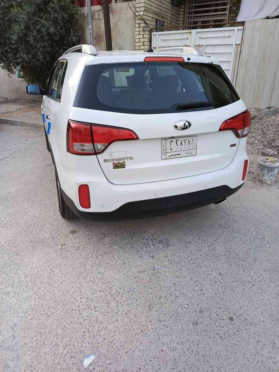 سياره كيا سورنتو موديل 2015 
وارد امريكي المحرك GDI 

سياره نضيفه مال بيت السعر ب 150 💸 وبيه مجال لطيبين 

العنوان بغداد البياع حي المواصلات 

وهذا رقمي ‏‪***********‬‏ الحاج ابو محمد 

ما اتواجد على الفيس
