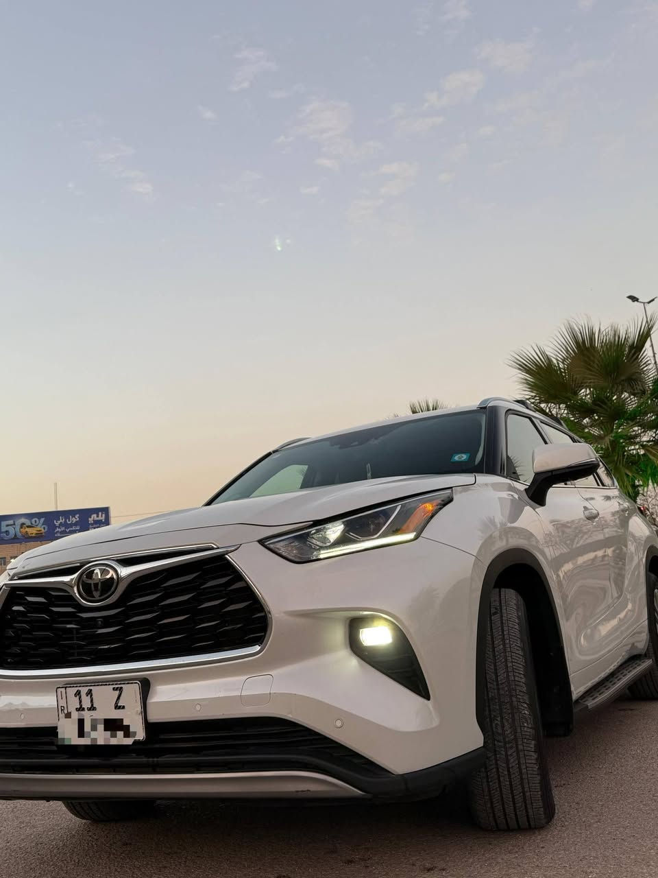 السلام عليكم 
أرجو اتصل على صاحب السيار
هايلاندر موديل 2024
بلاتينيوم 
وارد امريكي 
جاملغ خلفي بي بارد
جنطه امبدل 
والباقي مكفول 
السعر  راسل صاحب السياره 
اتصل على صاحب السياره وتدلل 
عنوان كربلاء ‏‪***********
