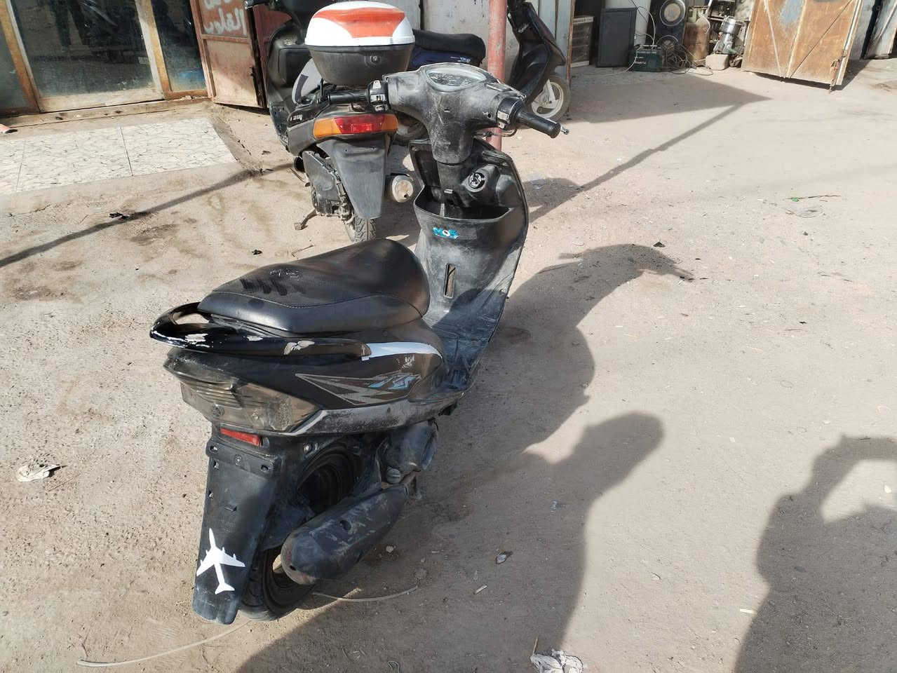 ماكس حاويه للبيع سعر مليون وميه مكلف بالنشر هذا رقم صاحبها ***********
