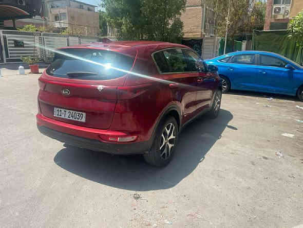 السلام وعليكم 
سبورتج 2017امريكي 
حادثها دعاميه خلفيه فقط بدون دواخل وباب الصندوق قليل
مكينه 2400 جي دي اي 
كير مكينه مكفولات
سياره على وضع الشركة ماشيه 83000
بيها بارد بالبنيد السونار وصور الحادث موجودات بالمنشور 
للبيع او مراوس السعر 153 وبيها مجال
للاتصال او اتساب

 ***********

رقم بغداد باسمي الرقم الدولي 
مكاني بغداد ناحيه الرشيد
