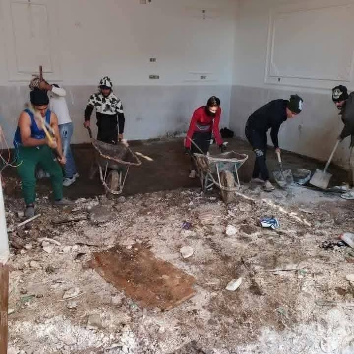 السلام عليكم /كادر عمل جاهز تصعيد مواد +تنضيف بيوت حدائق+ تفليش+ دفن نهري +نقل اثاث//معداتنه جاهزه
وسياره تجيك للبيت ماعليك بس الاتصال بالرقم ***********
