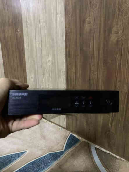 السلام عليكم مايك 🎤 كما موضح بالصور للبيع المايك لعبو بي وما ربط بعد  السعر 60 الف قفل وكله شغال ما أبي شي العنوان مدينة الصدر نهايت الورفلي ***********
