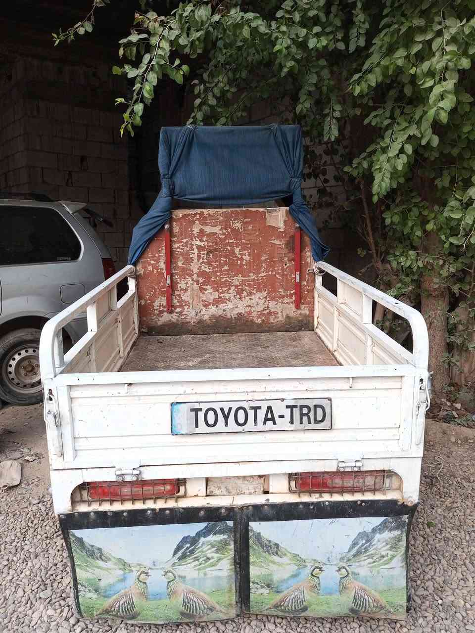 السلامعليكم ستوته فحل عالي  للبيع كامله اوراق كامله موديل 21 محرك 24 الستفسار *********** المكان سامره
