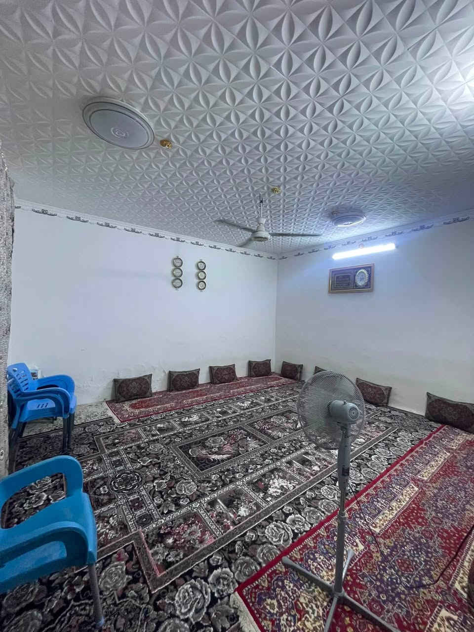 � دار للبيع – في حي الزهراء

✨ فرصة مميزة للسكن

🔹 المساحة: 100 م² (10×10)
🔹 الواجهة: 10 م
🔹 النزال: 10 م
🔹 الشارع: 6 م
📍 الموقع: حي الزهراء – خلف شارع 20

مواصفات الدار:
✔️ طابقين
✔️ 4 غرف نوم
✔️ صالة
✔️ استقبال
✔️ مطبخ
✔️ صحيات داخلية وخارجية
✔️ الدار نظيفة جداً ومرتب وجاهزة للسكن

📞 للاستفسار: ***********

🏢 مكتب جوهرة النجف للعقار
