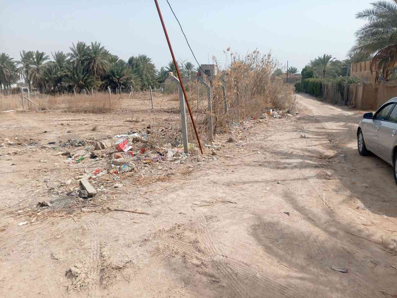 السلام عليكم قطعه ارض للبيع بل العلاك خلف محطة سند 25 طابو زراعي مساحه 500 متر  واجه 22 ونزال 23 ترهم قطعتين  شارع 7امتار
كافة الخدمات موجوده كهرباء فوكاها وساله
السعر مناسب 
اتصل او الوتساب  ***********
