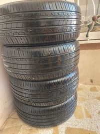 تخم تايرات ٤عدد مستخدم ١٠ ايام قياس ٢١٥/٤٥/١٧ سعر ١٥٠ الف 07761942514