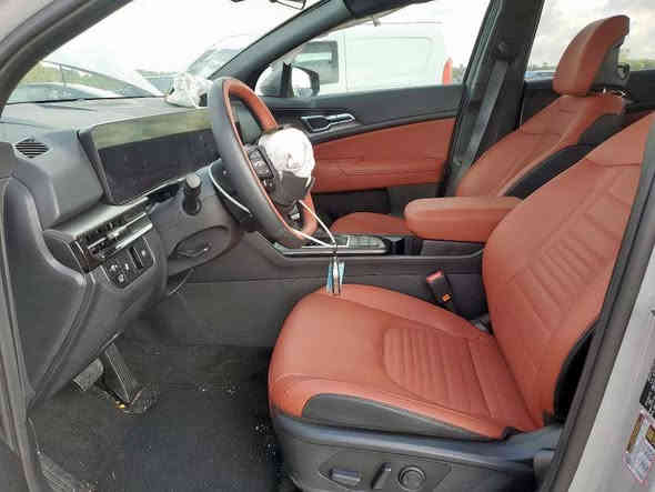 (اعـــــــــــــلان مــــــــــــــــزاد 📢 ) 

2026 KIA SPORTAGE SX PRESTIGE 

كيا سبورتج برستيج : ٢٠٢٦

حالة السيارة : تعمل وتسير 

ضرر السياره : كما موضح بالصوره 

تاريخ الــــــمزاد الجمعه : 2025/12/5

وقت المزاد الساعه : التاسعه ليلا 

اللـــــــــــــــــــــــــــون : سمنتي 

عداد المسافه : 4.579

حجم المحـــــــــرك : 4 سلندر 2.5

مدة الوصول : 60 الى 75 يوم

للإشتراك في المزايدة يرجى الحضور الى  مكتبنا للـتأكيد على تثبيت السياره المزاده.

العنوان : النجف الاشرف قضاء المناذره( ابوصخير) شارع حيره ابو صخير مكتب عمار لمزاد السيارات الامريكيه 

               تلفون 
              *********** واتساب
              *********** للاتصال
               عمار ابو عباس
