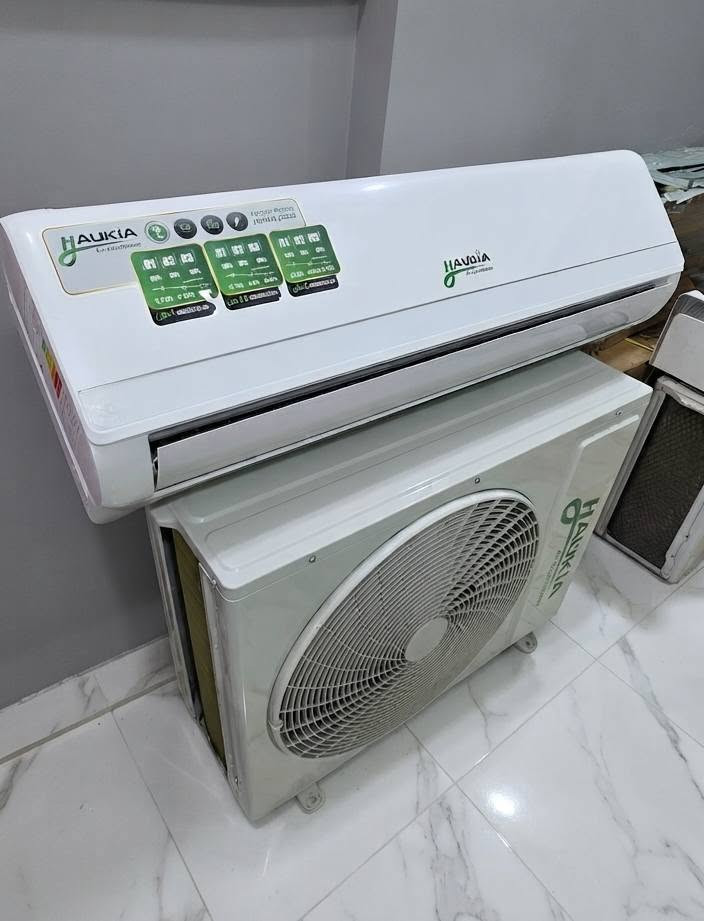 سبلت اوكيا انفيرتر تحكم امبير يشتغل على 4و6و8 امبير 
حجم اكثر من طنين  26000 الف BTU 

جهاز اخو الجديد انتاج 2024  
نظافه 💯 راديترات بعدهن ذهب 
ملحقاته كامله بوري ريمونت قاعده وايرات 
كلهن اصليات مال الجهاز 
 غازه مال الشركه مقفول
 يعني جهاز تاخذه حاله حال الجديد
 جاهز من كلشي 

سعره 600 نهايته 

📍مكاني بغداد قريب الشعب بوب الشام 
📞للاتصال بالرقم ***********او وتساب 
يوجد خدمة توصيل 🚛 داخل بغداد
