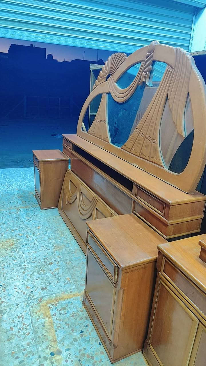 نجارية المرتضى لبيع وشراء كافة الأخشاب والكناتير والبوفيات والابواب وغرف النوم الجديد والمستخدم
للبيع غرفة ست ابواب للاستفسار الاتصال على الارقام التاليه أو المراسلة على الواتساب 
***********
***********
العنوان النجف الاشرف شارع المجمعات قرب علوة تفاحة
