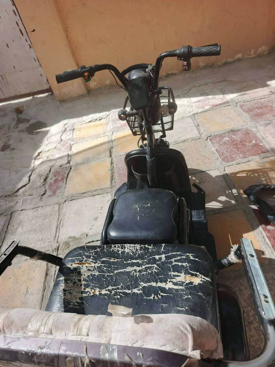 سلام عليكم عربانه شحن البيع 300
***********
