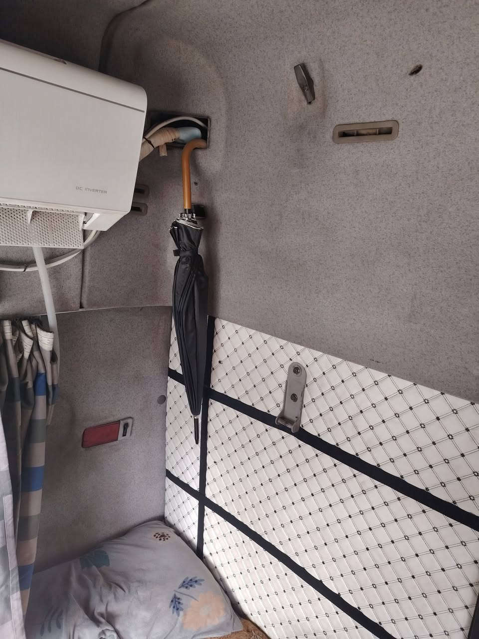 فالفو للبيع فلات موديل 2000   العنوان بغداد ابو غريب *********** ///*********** السعر٢٢٥وبيها مجال
