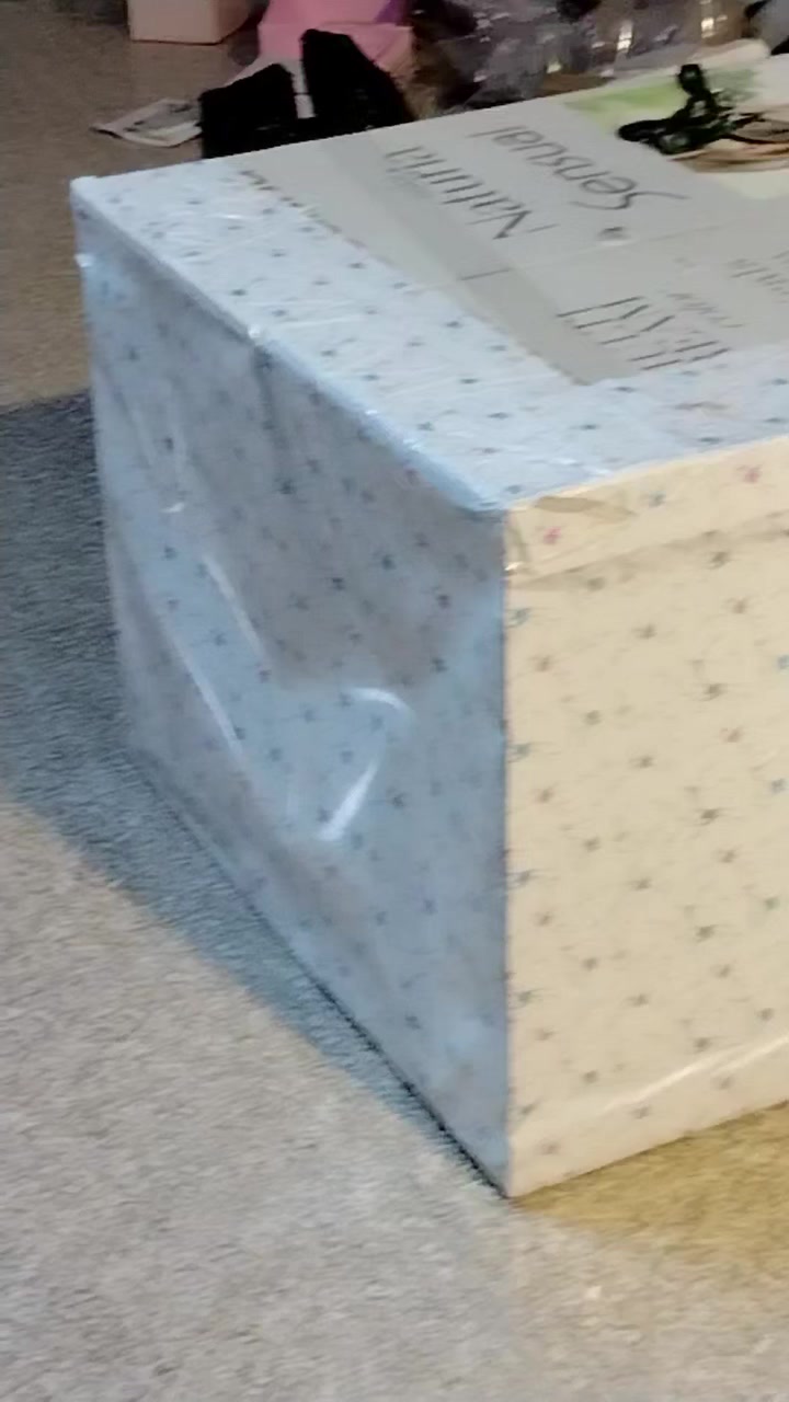 بلاش بلاش بلاش
تصفية غراض محل كامل للبيع
ميز ورفوف و بورد خشب و منزع ملابس تركي بابين
واشياء اخرى مكاني كركوك الماس
للاستفسار راسلنا على الخاص وتدلل


**إذا كنت صاحب هذا الإعلان وتريد حذفه لأي سبب، رجاءا أرسل رسالة إلى الدعم الفني**