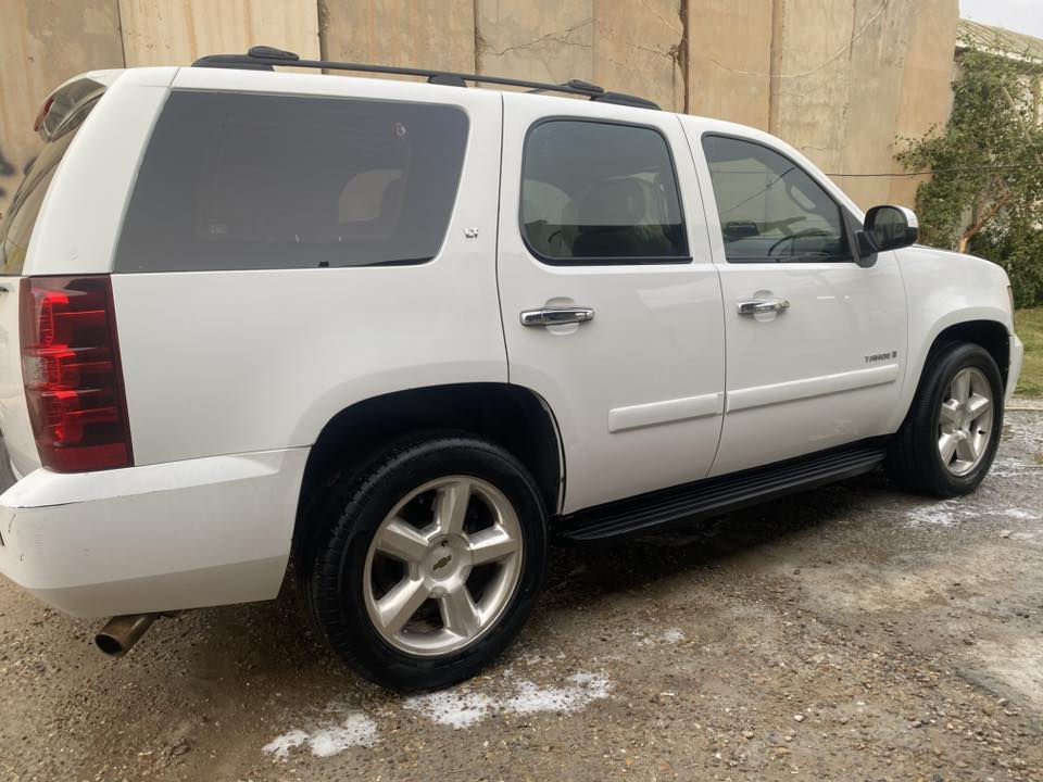 تاهو خليجي  2009 خليجي LT  مكفولة من الكصه والعشاير دخول جديد تبريد تدفئة تحكم ستيرن شاشه ويل كروم سيارة تخبل دواخل بيجي غرفه جديدة سيارة احلى من الصور 
بيع او مراوس بتاهو سودة مكاني بغداد السعر 80
***********
