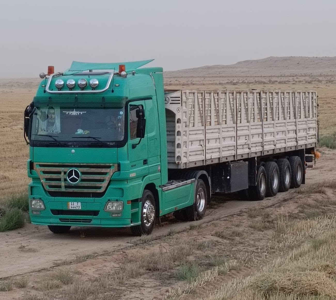 سلام عليكم 

مربوطة براد بسنويه 

اكتروز موديل 2004 رقم بغداد 

حجمه 18/44 سياره تخم تاير جاهزة لشغل 

الاستفسار ع الرقم ***********
