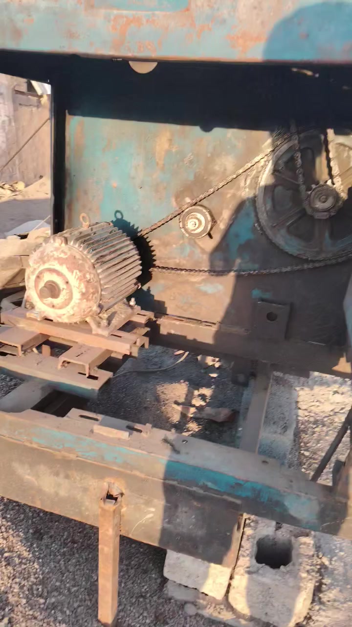 معمل بلوك للبيع. شغال كابسه +مولد كيه +خباطه


**إذا كنت صاحب هذا الإعلان وتريد حذفه لأي سبب، رجاءا أرسل رسالة إلى الدعم الفني**