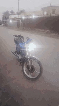 السلام عليكم ارجو المعذره عدم الرد جان عندي ضرف الله شاهد
سيفان 2019 ايراني الاصلي مو صيني 
بيها محرك يشك الكاع 
سعر 400 وبيها مجال اوراق ضايعه مكفوله من سرقه 
عنوان بابل حله سياحي


**إذا كنت صاحب هذا الإعلان وتريد حذفه لأي سبب، رجاءا أرسل رسالة إلى الدعم الفني**