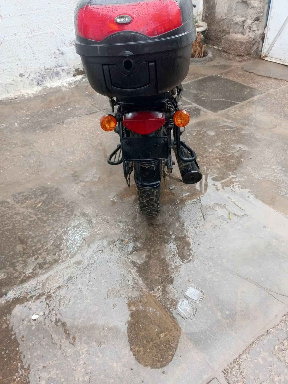 سلام عليكم بوكسر 2018دراجه خير من الله كهربائية سلف كله شغال تايرات جدد وراق اصولي باقي تفاصيل اتتصل سعر 650وييه مجال  ***********
