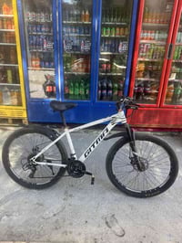 بايسكل للبيع نظيف كلش سعره 125 وبي مجال رقمي 07765991880