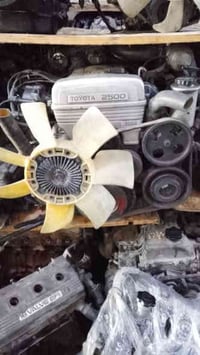 يتوفر لدينا محركات محرك+كير بطة ففتي 2500.3000. حاوية وارد يابان   الع...