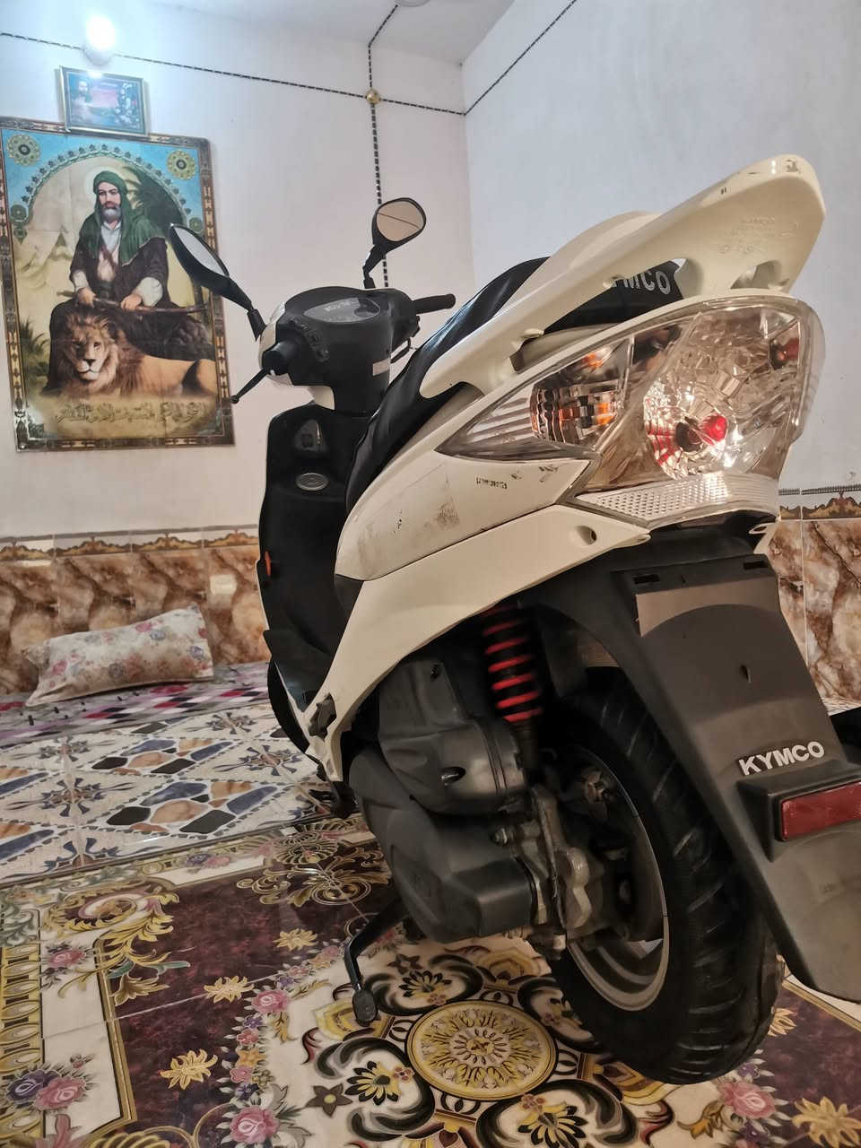 السلام عليكم دراجة للبيع مديل 18ما ماشية هواي السعر مليون وربع وبيها مجال لشراي يدخل خاص


**إذا كنت صاحب هذا الإعلان وتريد حذفه لأي سبب، رجاءا أرسل رسالة إلى الدعم الفني**