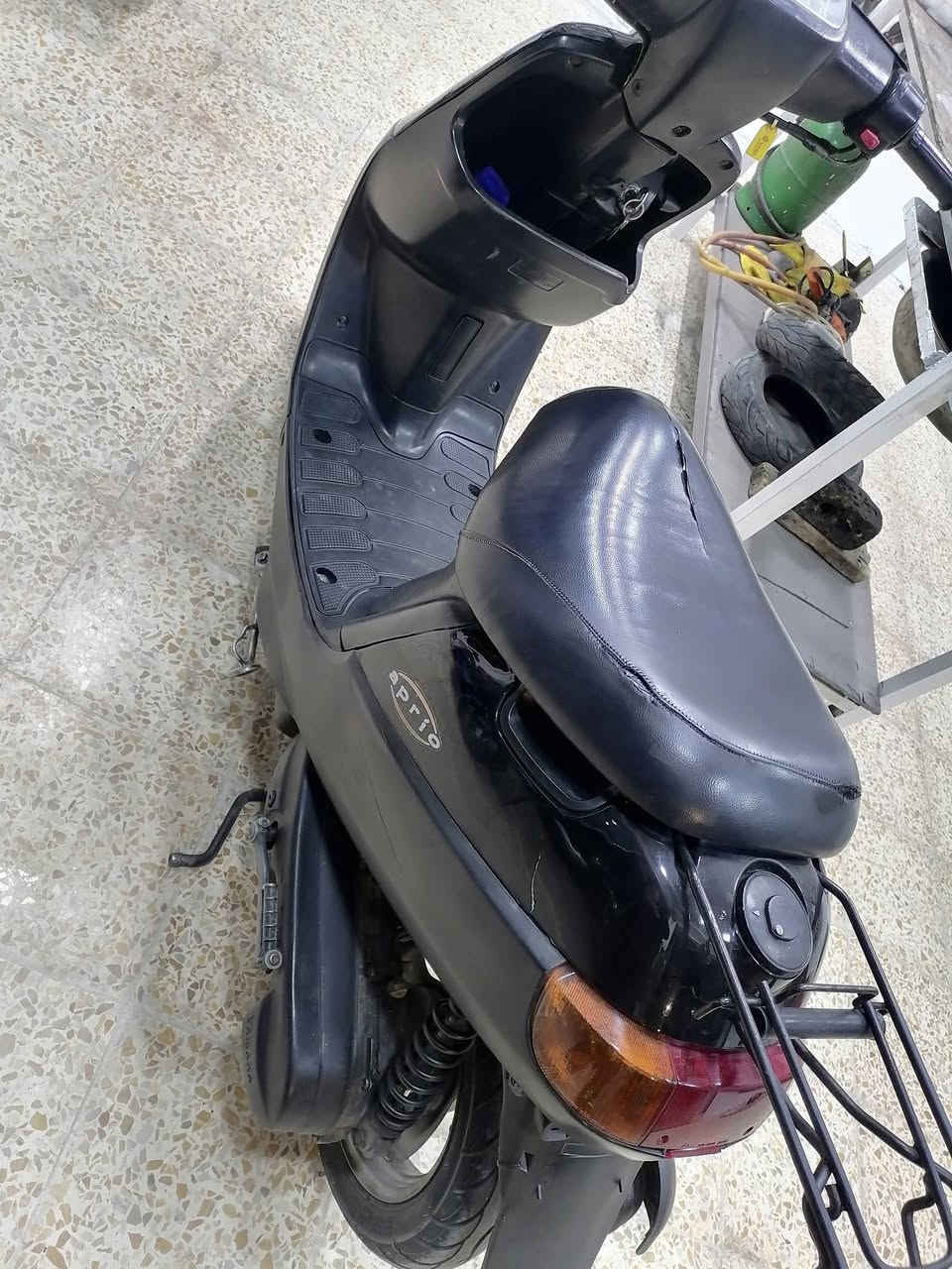 ماطور للبيع السعر  750 وبي مجال لاتصال على الرقم ***********
