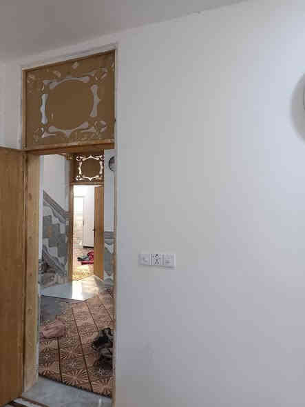 محافظة بابل مركز المدينه
دار سكن طابو صرف  للبيع المساحة 150م مربع بناء غرفتين نوم +كلدور +مطبخ +استقبال +صحيات +صاله فوك ٨×٣
جديد العنوان حي المهندس مقابل مدينة العاب ارض بابل عبر شارع 80 بالفرع الثالث عرض الشارع 15متر 
الواجه 10متر
النزال 15متر

للااستفسار اكثر اتصل على الرقم 

👇👇👇

‏"0788 587 6490
