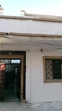 دار لبيع الوشاش قرب سوق مفتن ٩٠متر والواجهه٦ والنزال 15الاستفسار نتصل ...