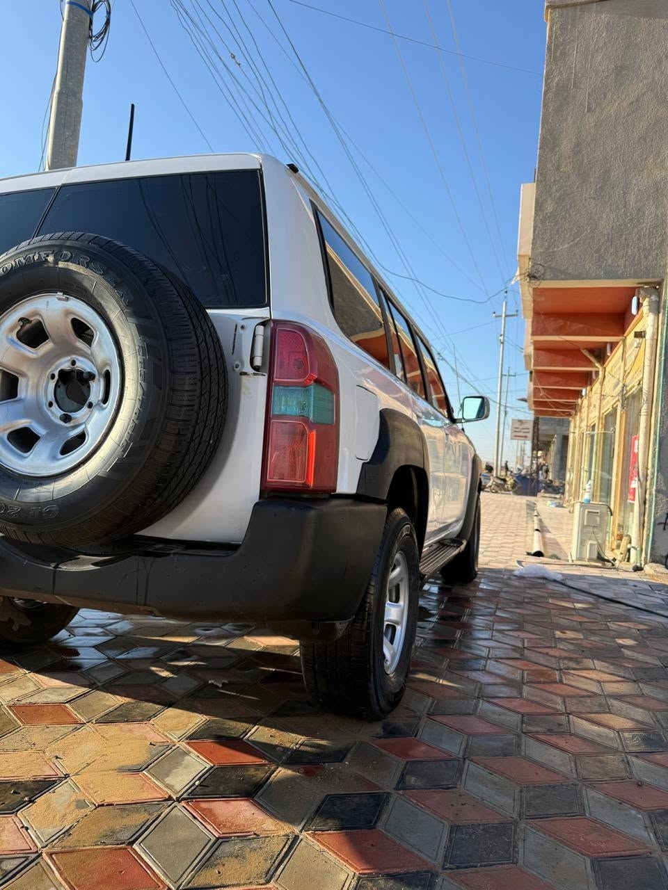 السلام عليكم 
للبيع باترول  موديل ٢٠٠٨  فتك 
محرك ٤٨٠٠ المرغوب 
كير محرك صدر شرط تايرات كلو شرط 
رقم السيارة صلاح الدين  هزه جديده سنويه لل٢٠٣٠ 
شرط التحويل 
مكان السيارة تكريت القادسيه 
للاستفسار اكثر 
اتصل ***********
