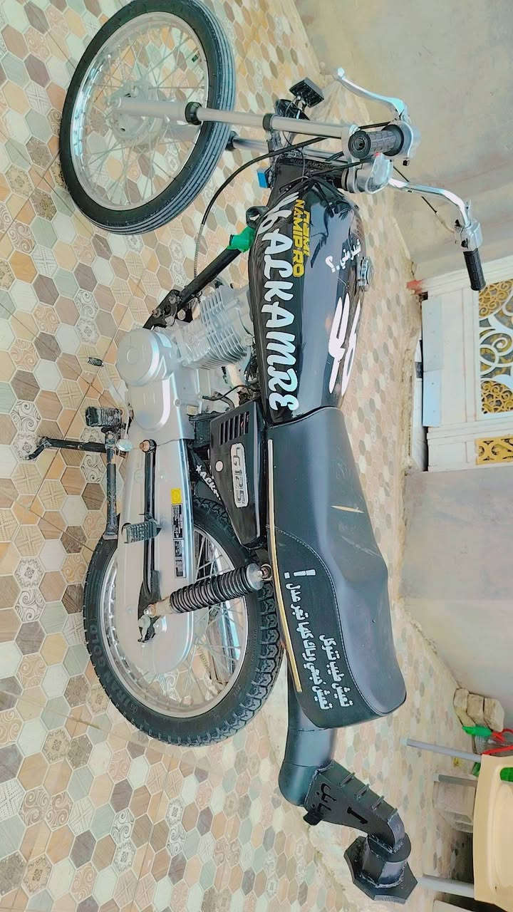 دراجه للبيع شاصي 21 نامه اوراق اصولي ولغراض كله 25 ما مفتوح ولا برغي مكاني ديوانيه سدير سعر خاص

مو شراي لا يدخل خاص ويتعبني

رقمي ***********
