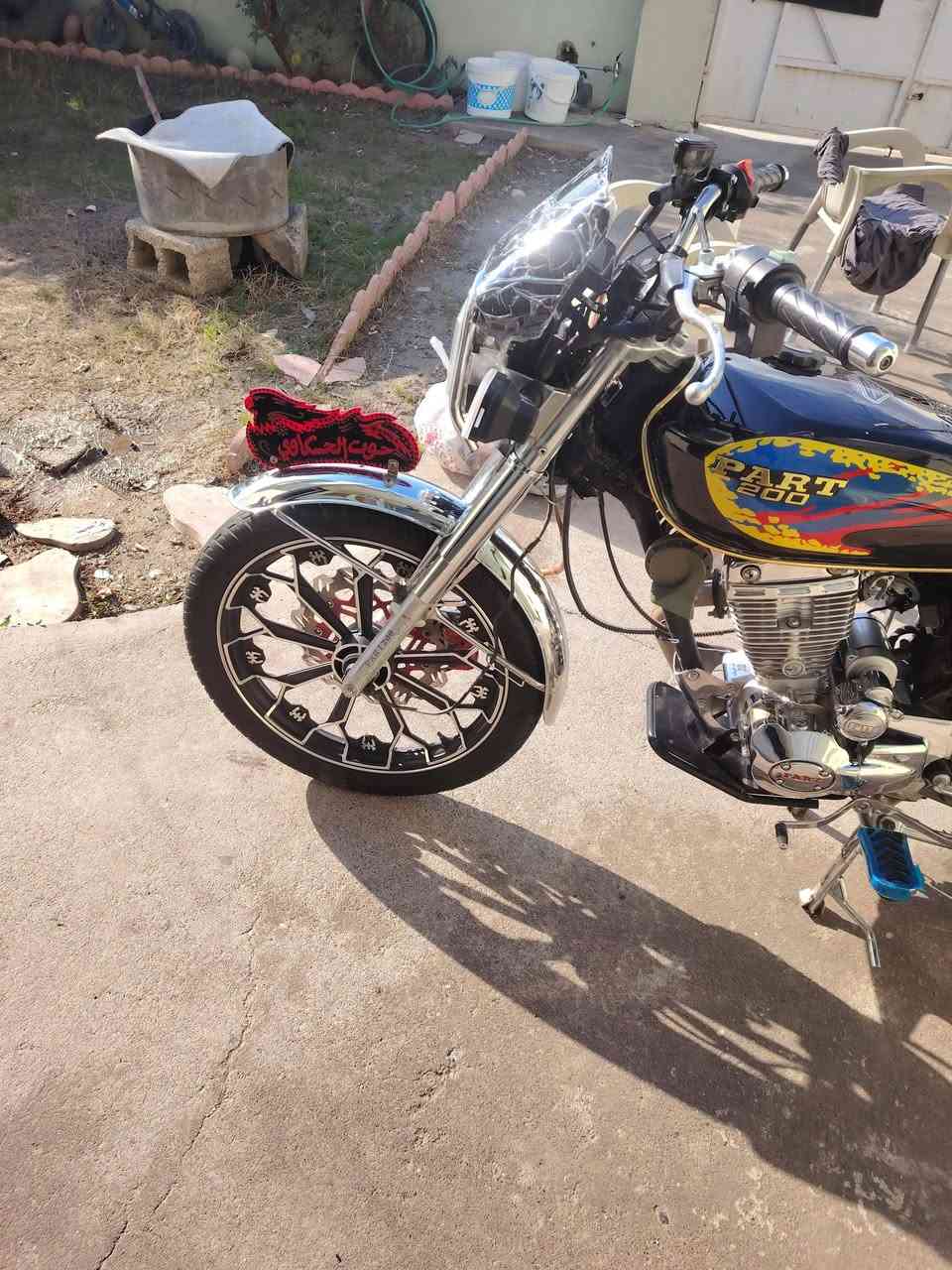 بارت عنتاني سوري اصلي كامل ماكينة ٢٠٠ كبس منفس اصلي للبيع مديل24 السعر ٧٥٠ الف ***********
