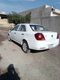 جيلي 2010 جاهزه بغداد سعرها 32    07813084776