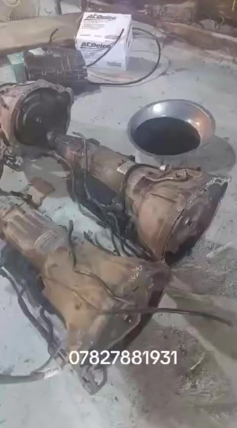 السلام عليكم 
متوفر كيراتين ياباني ونجي اثنين ونص برادو
وكيرات كوري النترا اوبتيما افيو اوبترا 
للإستفسار الاتصال على الرقم ***********
