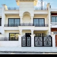 يعلن عقارات علي أحمد البهادلي    مستعدون العرض وبيع وشراء العقارات ملا...